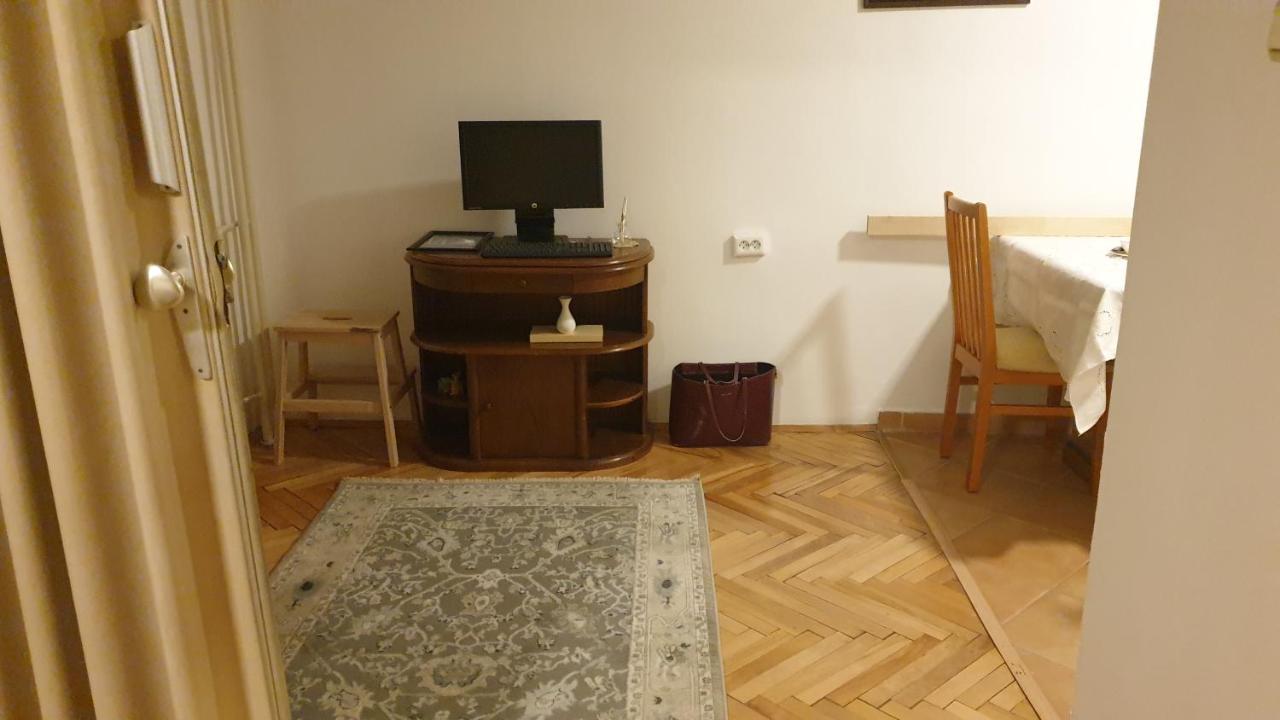 Apartment Oriku - Prishtine Exterior photo